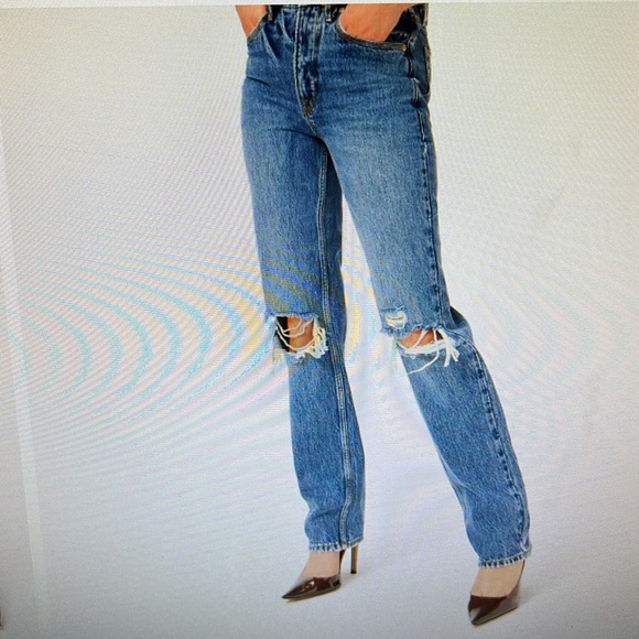 Good American Good Icon Jeans - Picture 2 of 4